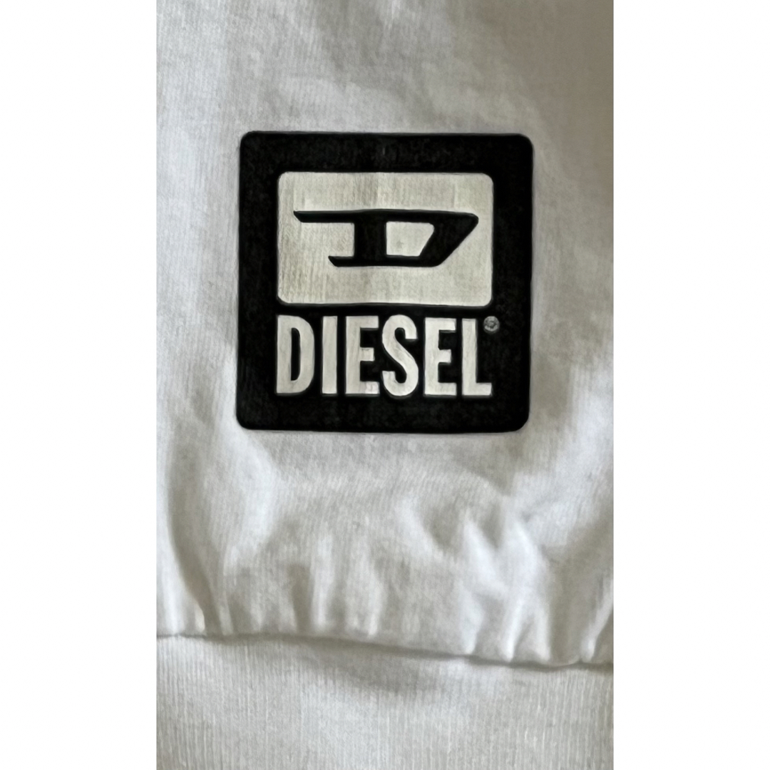 DIESEL(ディーゼル)のDIESEL ディーゼル　長袖Tシャツ　 メンズのトップス(Tシャツ/カットソー(七分/長袖))の商品写真