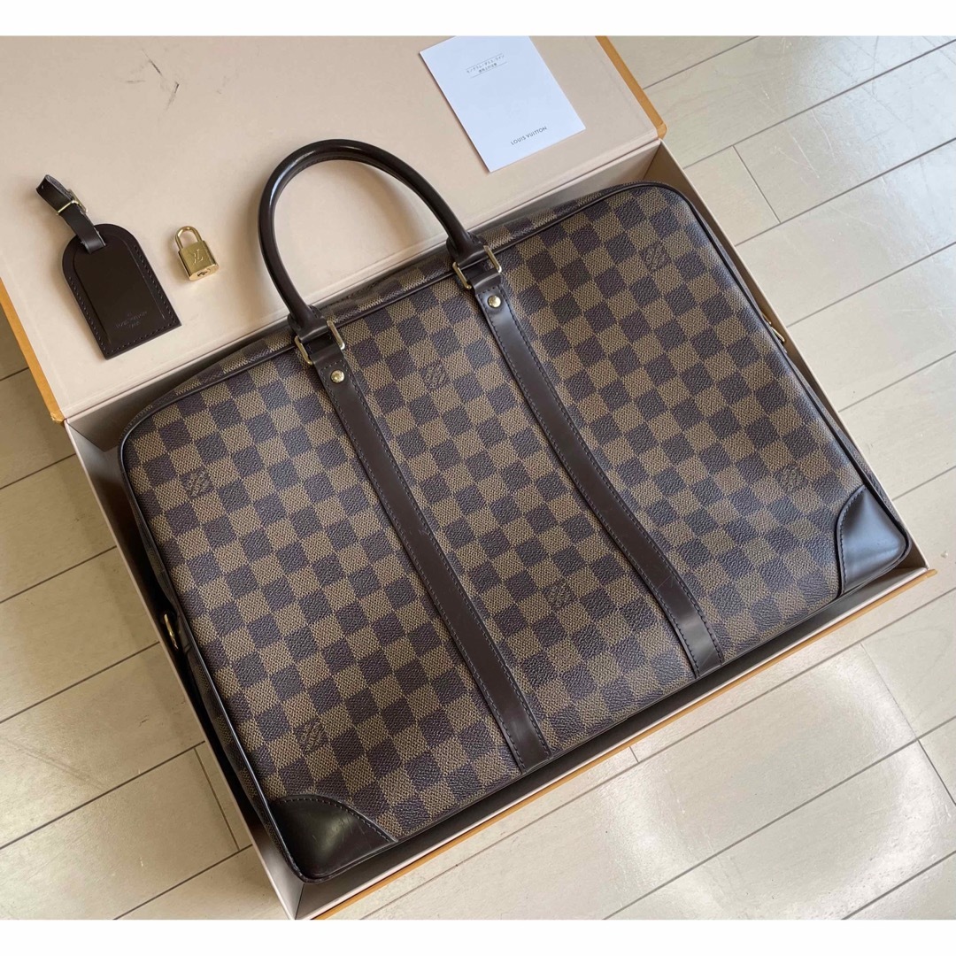 LOUIS VUITTON(ルイヴィトン)のLouis Vuitton PDV GM ビジネスバッグ ダミエ・エベヌ メンズのバッグ(ビジネスバッグ)の商品写真