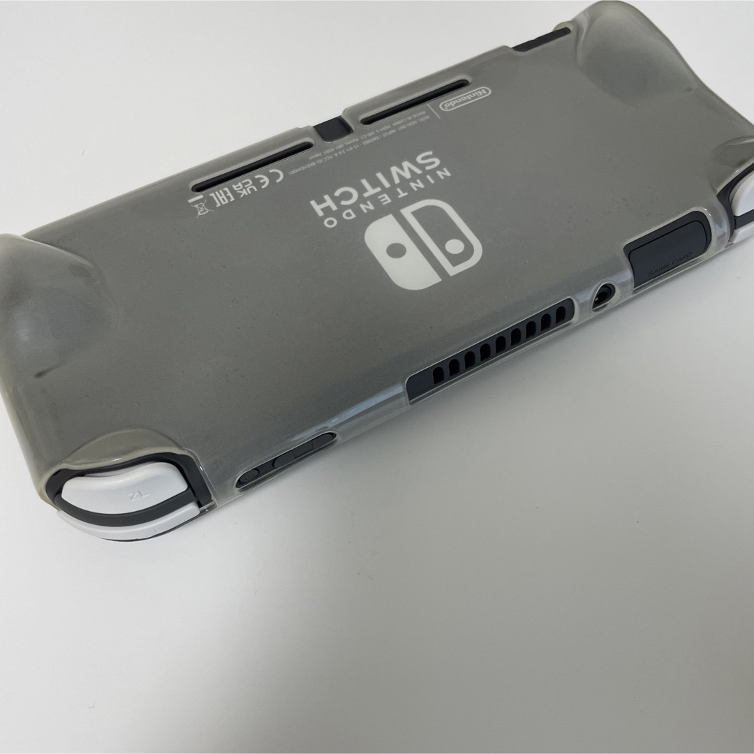 Nintendo Switch(ニンテンドースイッチ)のNintendo Switch Lite あつまれどうぶつの森 セット売り エンタメ/ホビーのゲームソフト/ゲーム機本体(家庭用ゲーム機本体)の商品写真