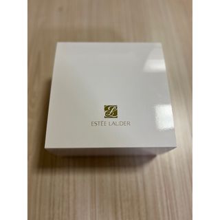 エスティローダー(Estee Lauder)のエスティローダー GIFTBOX ダブルウェア  ESTEE LAUDER(ファンデーション)