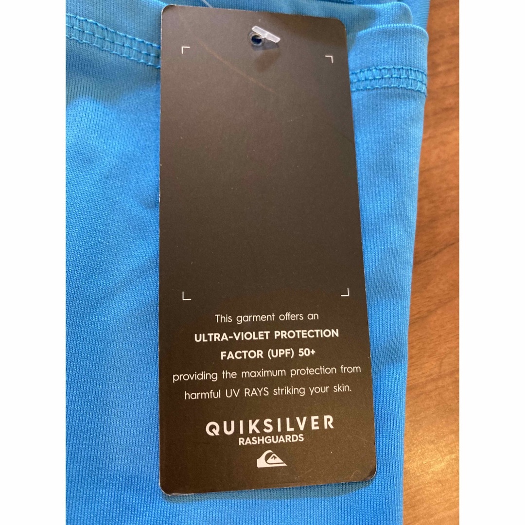 QUIKSILVER(クイックシルバー)のラッシュガード　キッズ キッズ/ベビー/マタニティのキッズ服男の子用(90cm~)(水着)の商品写真