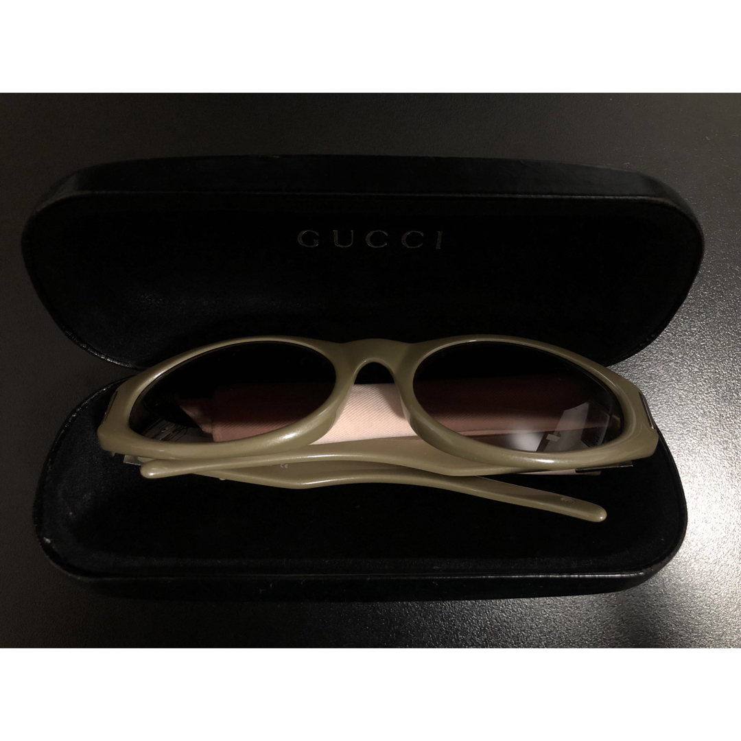 Gucci(グッチ)のGucci サングラス　グッチ　ブランド　メガネ　 レディースのファッション小物(サングラス/メガネ)の商品写真