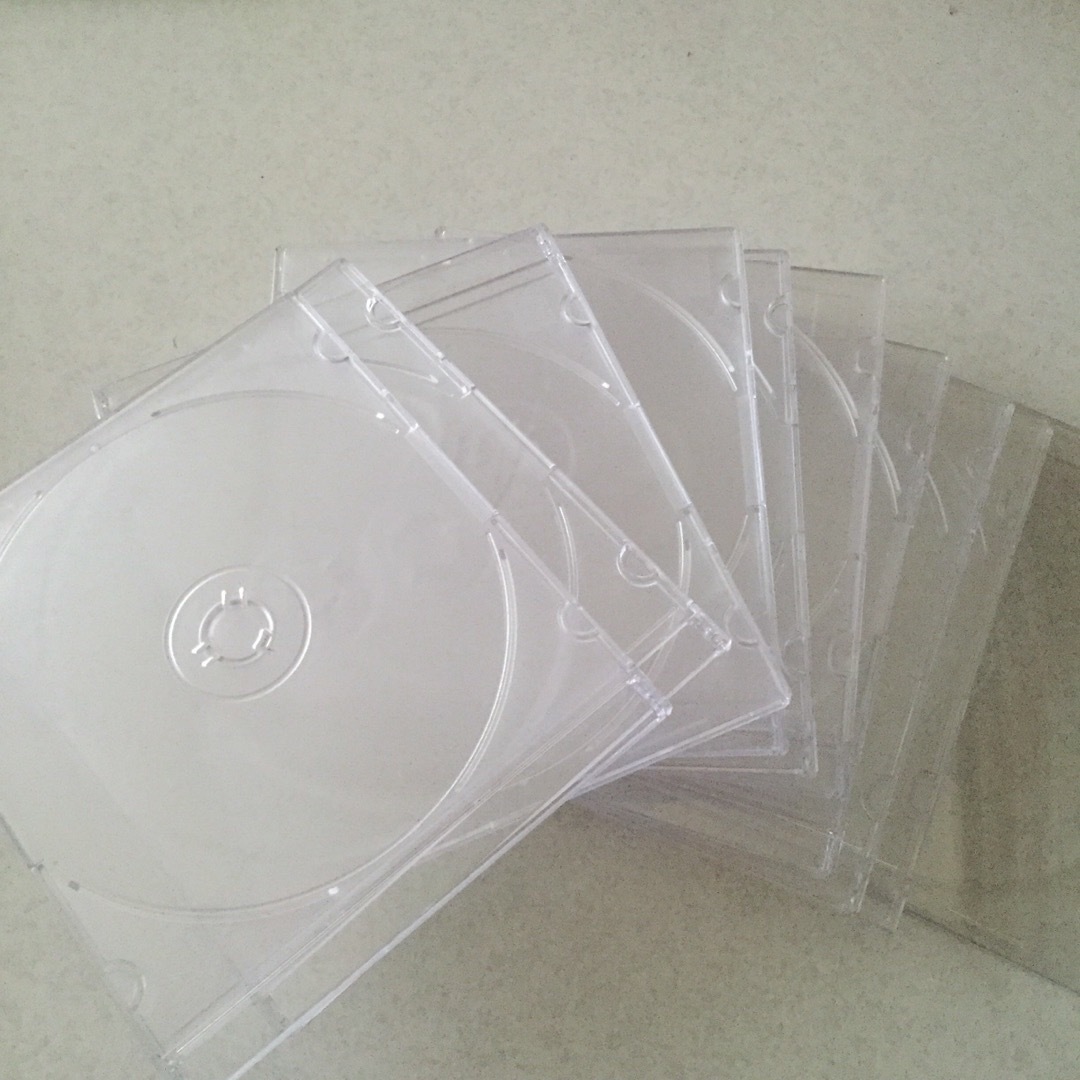 CD/DVD スリム収納ケース　10枚 インテリア/住まい/日用品の収納家具(CD/DVD収納)の商品写真