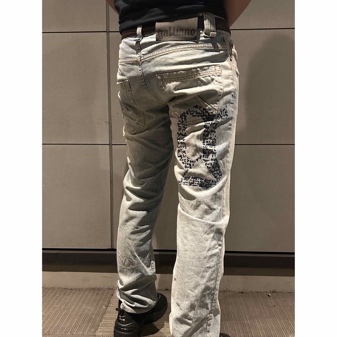 John Galliano(ジョンガリアーノ)のJohn Galliano Vintage Denim メンズのパンツ(デニム/ジーンズ)の商品写真