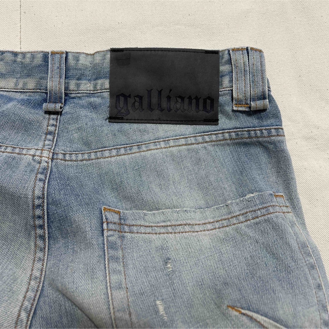 John Galliano(ジョンガリアーノ)のJohn Galliano Vintage Denim メンズのパンツ(デニム/ジーンズ)の商品写真