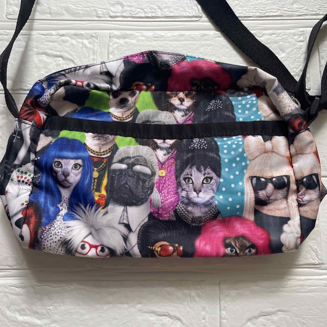 LeSportsac(レスポートサック)の専用商品　レスポートサック　ペッツロック　ショルダー レディースのバッグ(ショルダーバッグ)の商品写真