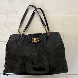 シャネル エナメルバッグの通販 100点以上 | CHANELを買うならラクマ シャネル エナメルバッグの通販 100点以上 | CHANELを買うならラクマ