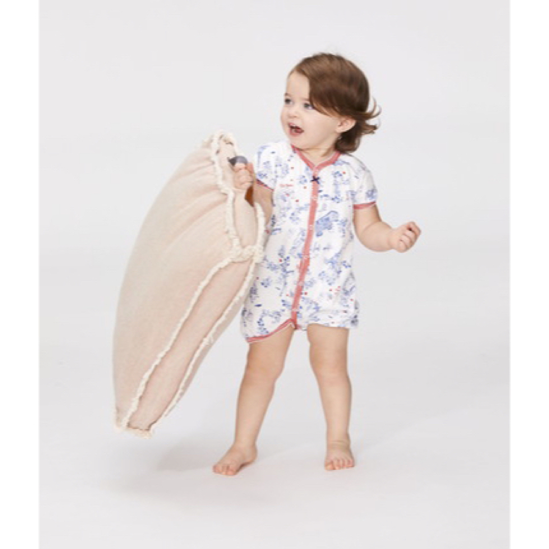 PETIT BATEAU(プチバトー)のプチバトー　ロンパース　カバーオール　2枚セット　オーガニック　パリ　ハート キッズ/ベビー/マタニティのベビー服(~85cm)(ロンパース)の商品写真