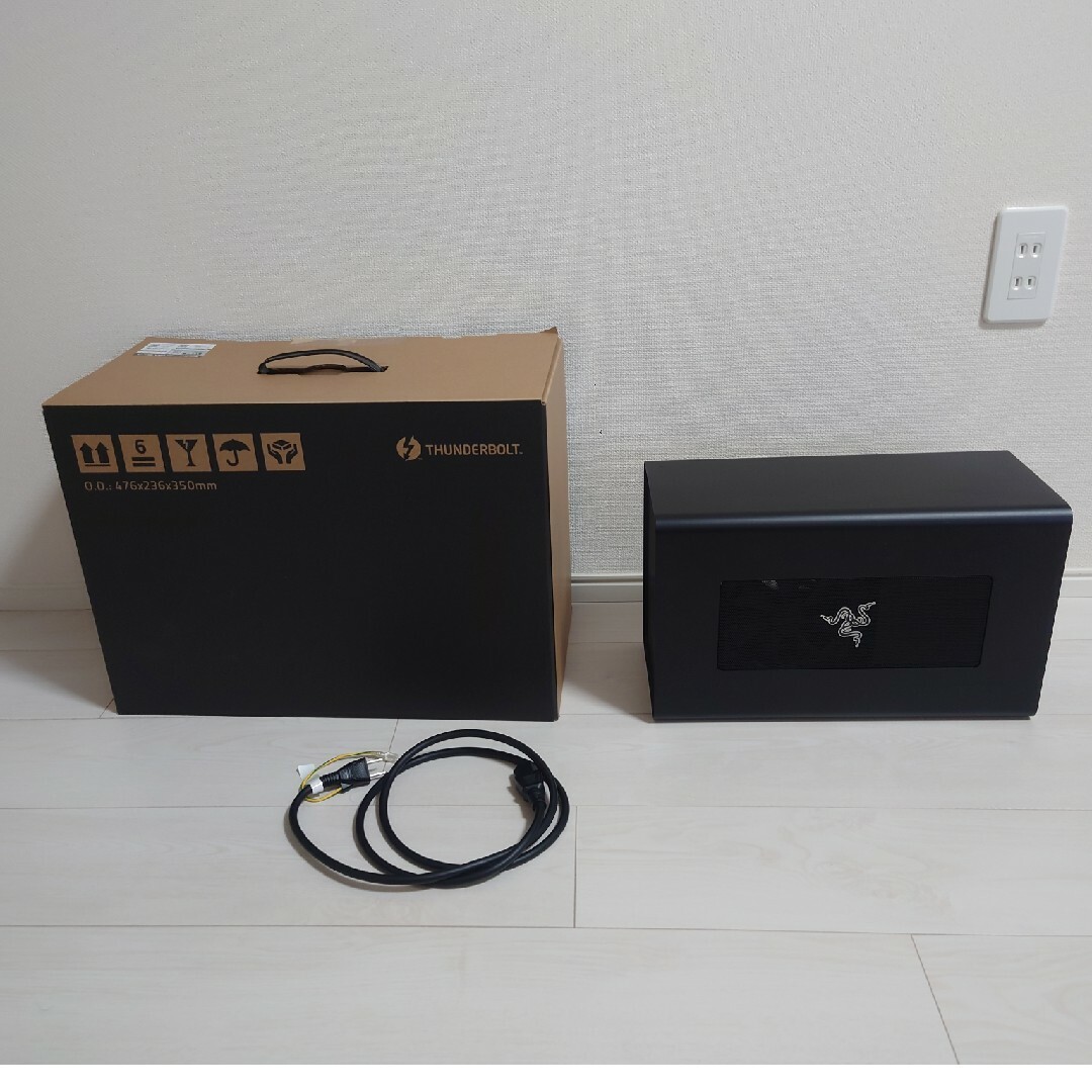 Razer Core X, EGPUボックス-