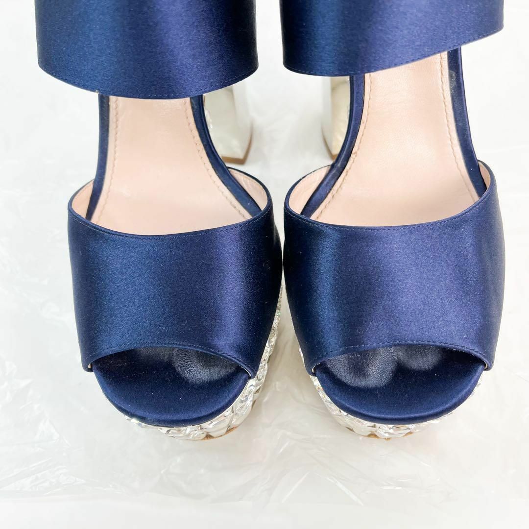 miumiu(ミュウミュウ)のミュウミュウ　クリスタルヒール　　サテン  クリア　ブルー　38 24cm レディースの靴/シューズ(ハイヒール/パンプス)の商品写真