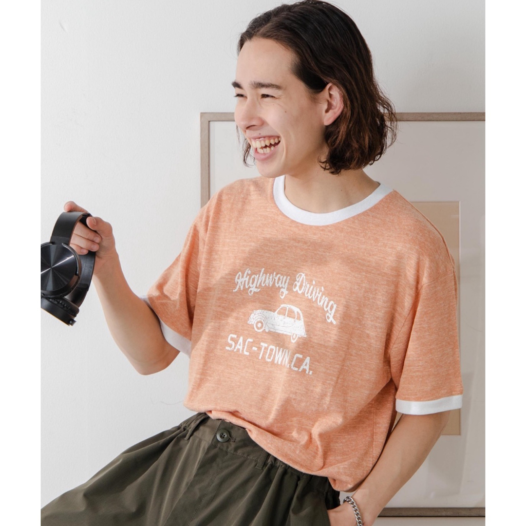 WEGO(ウィゴー)のWEGO ヴィンテージロゴリンガーT ユニセックスサイズ 男女兼用 オレンジ メンズのトップス(Tシャツ/カットソー(半袖/袖なし))の商品写真