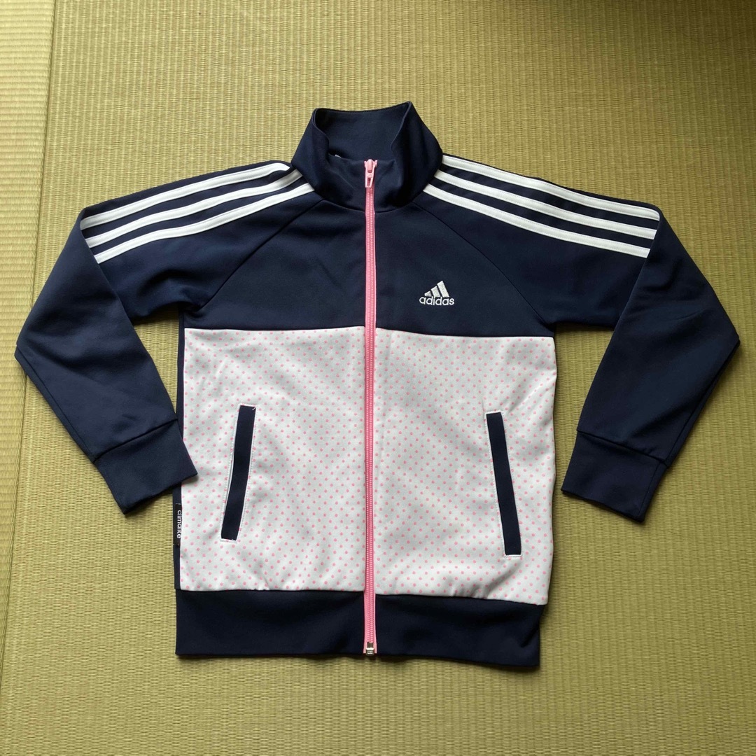 adidas(アディダス)のadidasアディダス130センチ⭐︎ジャージ キッズ/ベビー/マタニティのキッズ服女の子用(90cm~)(ジャケット/上着)の商品写真