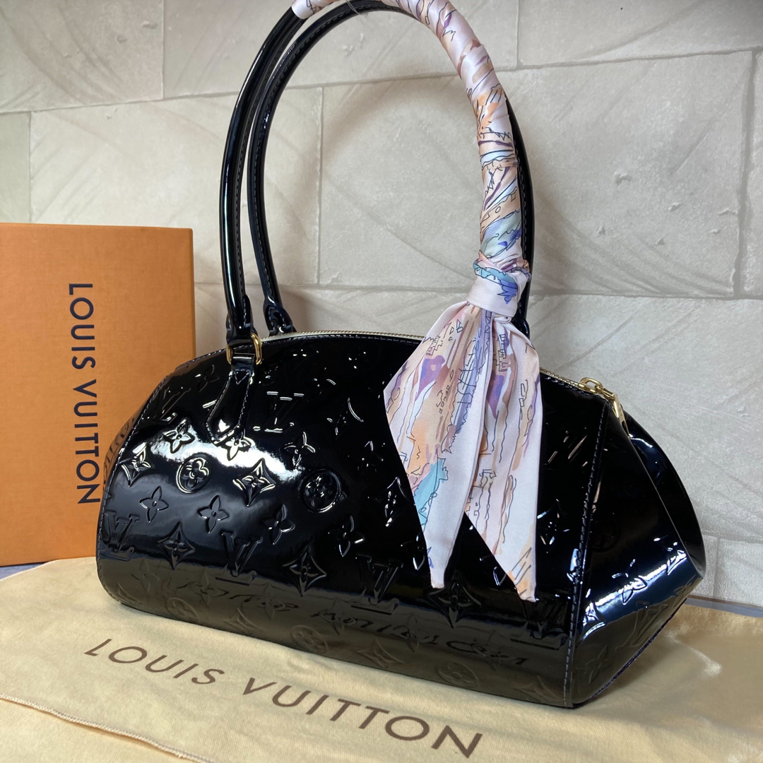 LOUIS VUITTON - LOUIS VUITTON ルイヴィトン ヴェルニ シャーウッドPM