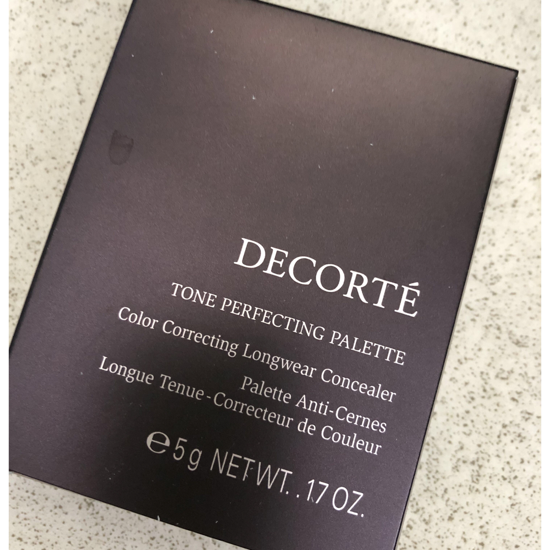 COSME DECORTE(コスメデコルテ)のCOSME DECORTE トーンパーフェクティング パレット 02 新品A コスメ/美容のベースメイク/化粧品(コンシーラー)の商品写真