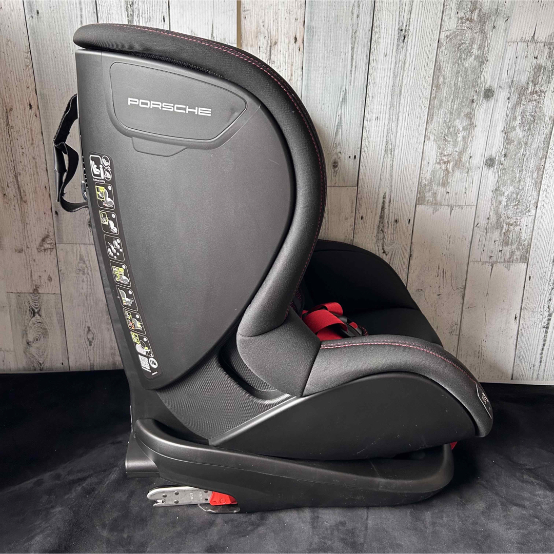 Porsche - 超美品 PORSCHE ポルシェ チャイルドシート I-SIZE ISOFIXの