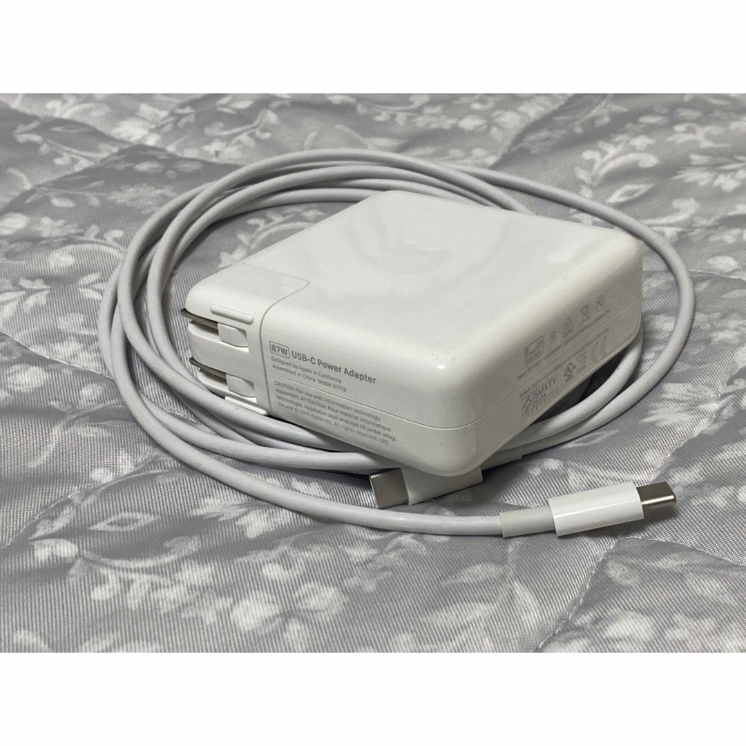 Apple 87w ACアダプター type-c ケーブル付き 純正 中古 | フリマアプリ ラクマ