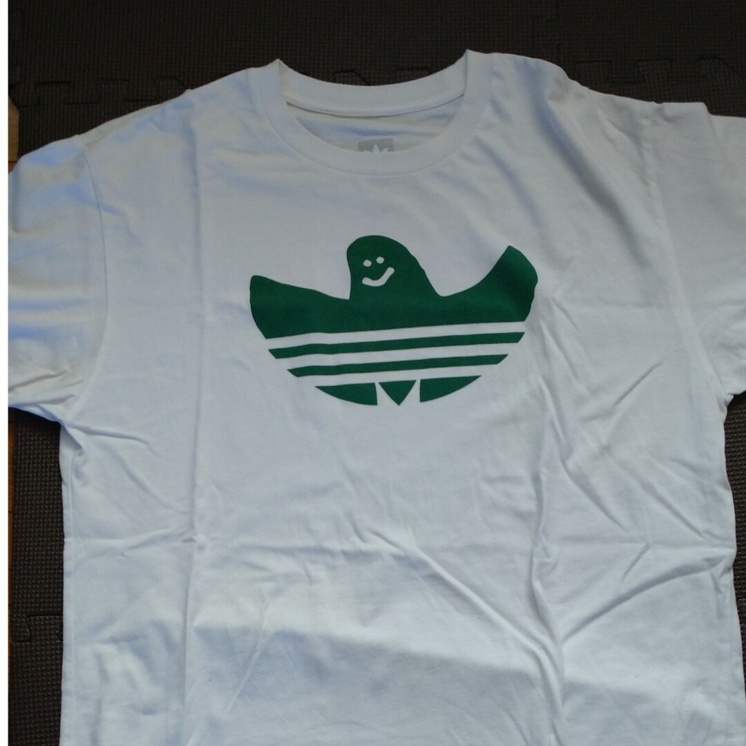 adidas(アディダス)のアディダスtシャツ メンズのトップス(Tシャツ/カットソー(半袖/袖なし))の商品写真