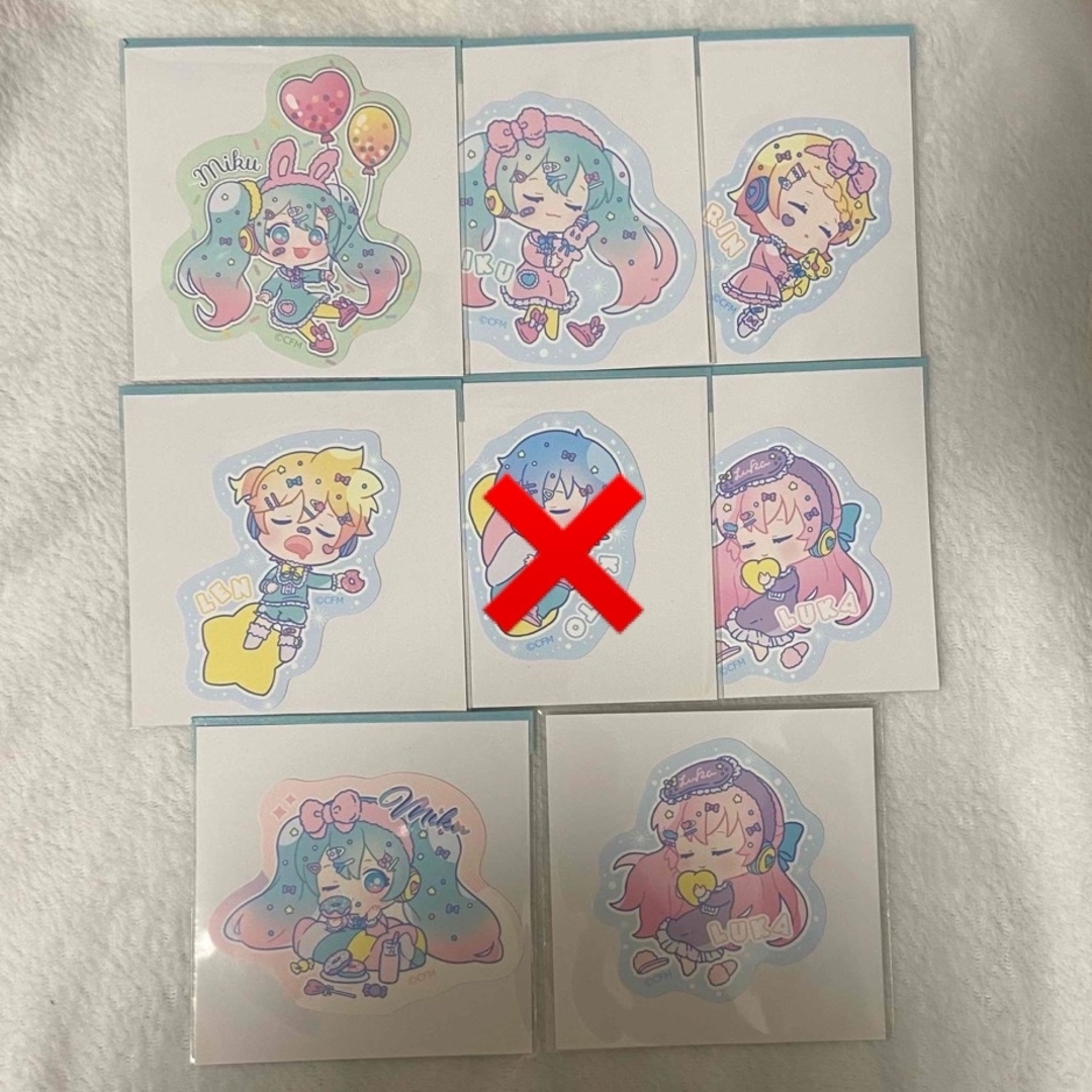 初音ミク 100均 トレーディングステッカー まとめ売り エンタメ/ホビーのおもちゃ/ぬいぐるみ(キャラクターグッズ)の商品写真
