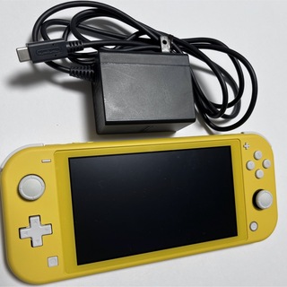 ニンテンドースイッチ(Nintendo Switch)のNINTENDO SWITCH LITE(携帯用ゲーム機本体)