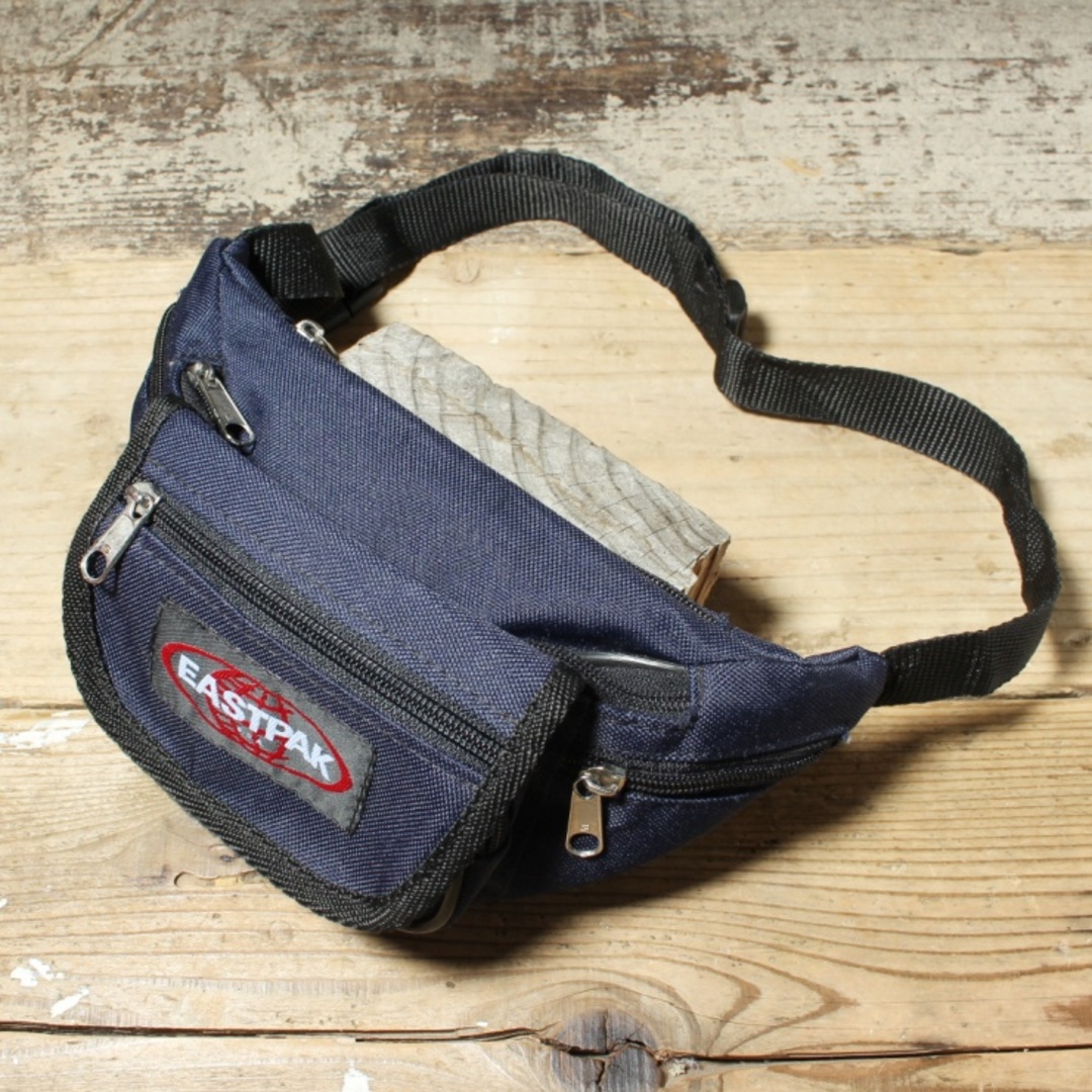 EASTPAK(イーストパック)のEASTPAK イーストパック ウエストポーチ ネイビー アウトドア ss131 メンズのバッグ(ウエストポーチ)の商品写真