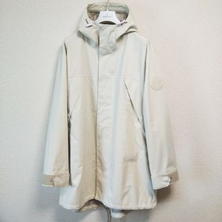 美品 MONCLER ナイロン パーカー 男の子 フード 6/9m