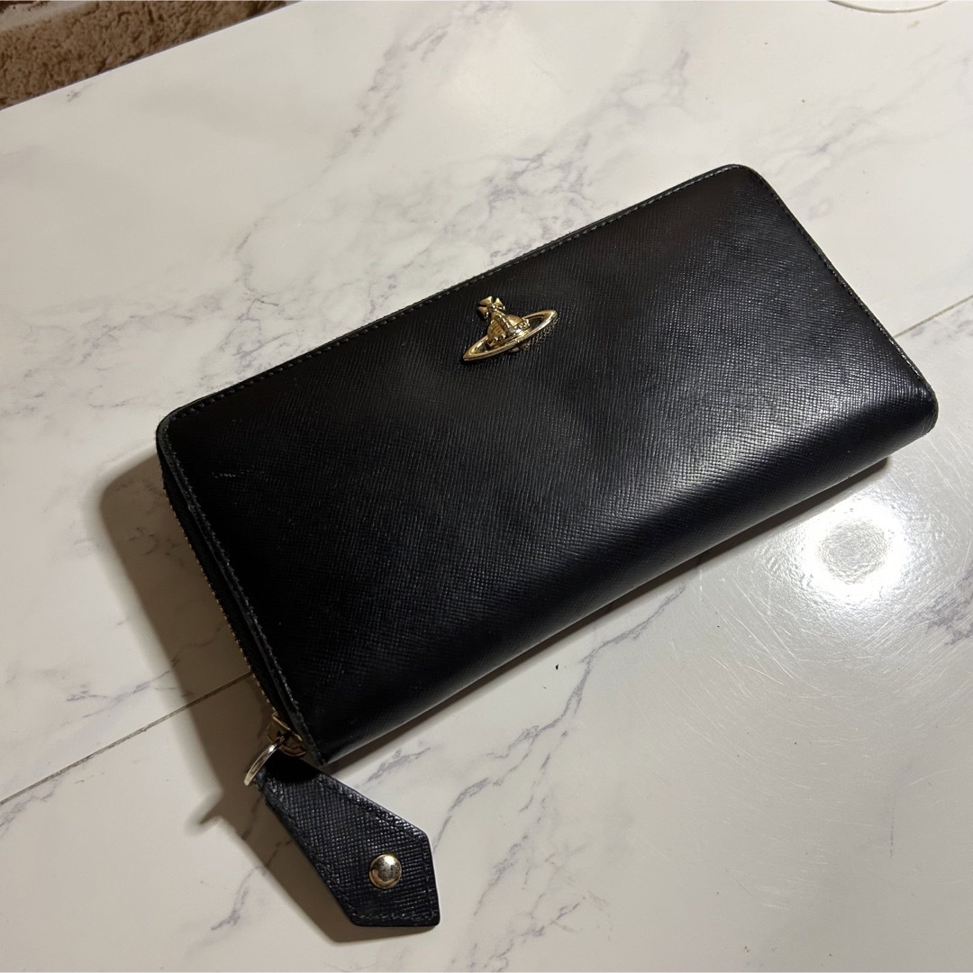 Vivienne Westwood(ヴィヴィアンウエストウッド)のヴィヴィアンウェストウッド　長財布　ラウンドジップ　BLACK レザー レディースのファッション小物(財布)の商品写真