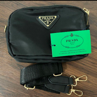 プラダ(PRADA)のPRADA プラダ　ポーチ　ノベルティ　ショルダーバッグ(ショルダーバッグ)