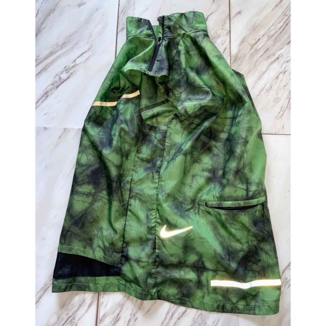 2019A/W nike 変形ジップデザイン 超軽量ポリ ベスト ジャケット 2019A/W nike 変形ジップデザイン 超軽量ポリ ベスト ジャケット