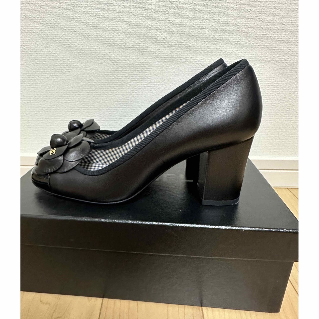 シャネル カメリア パンプス 23.5cm - ハイヒール/パンプス