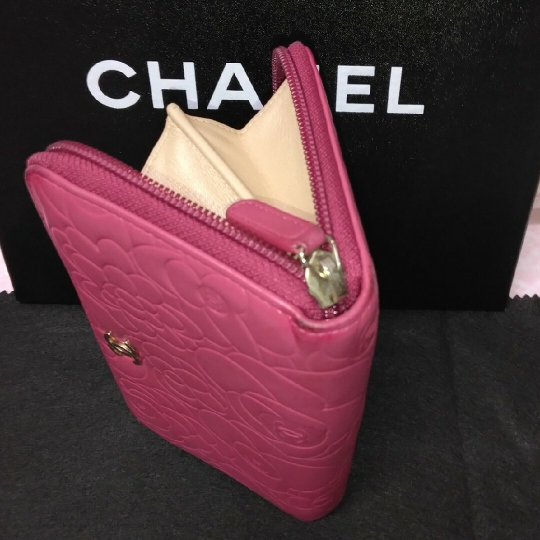 シャネル CHANEL カメリア ラウンドファスナー長財布 ラムスキン