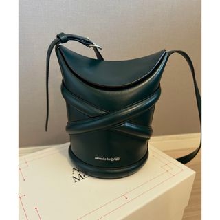 アレキサンダーマックイーン(Alexander McQueen)の【美品】ALEXANDER McQUEEN  カーブ グリーン (ハンドバッグ)