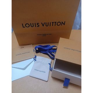 LOUIS VUITTON(ショップ袋)のフリマアイテム一覧 LOUIS VUITTON(ショップ袋)のフリマアイテム一覧