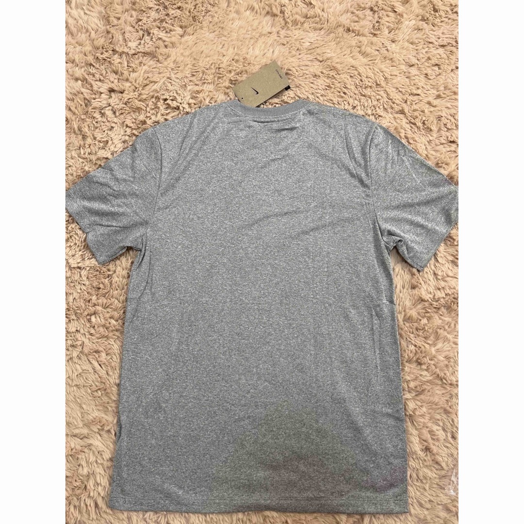 NIKE(ナイキ)のナイキ NIKE Dri-FIT RLGD リセット Tシャツグレー　S メンズのトップス(Tシャツ/カットソー(半袖/袖なし))の商品写真