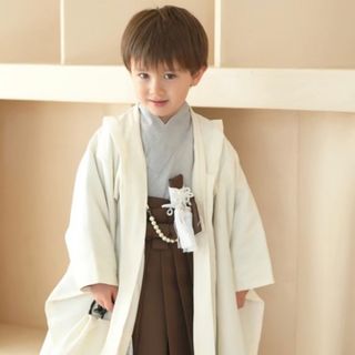 新品【ホワイト×ブラウン】utatane かぷり 七五三 5歳 袴 男の子(和服/着物)