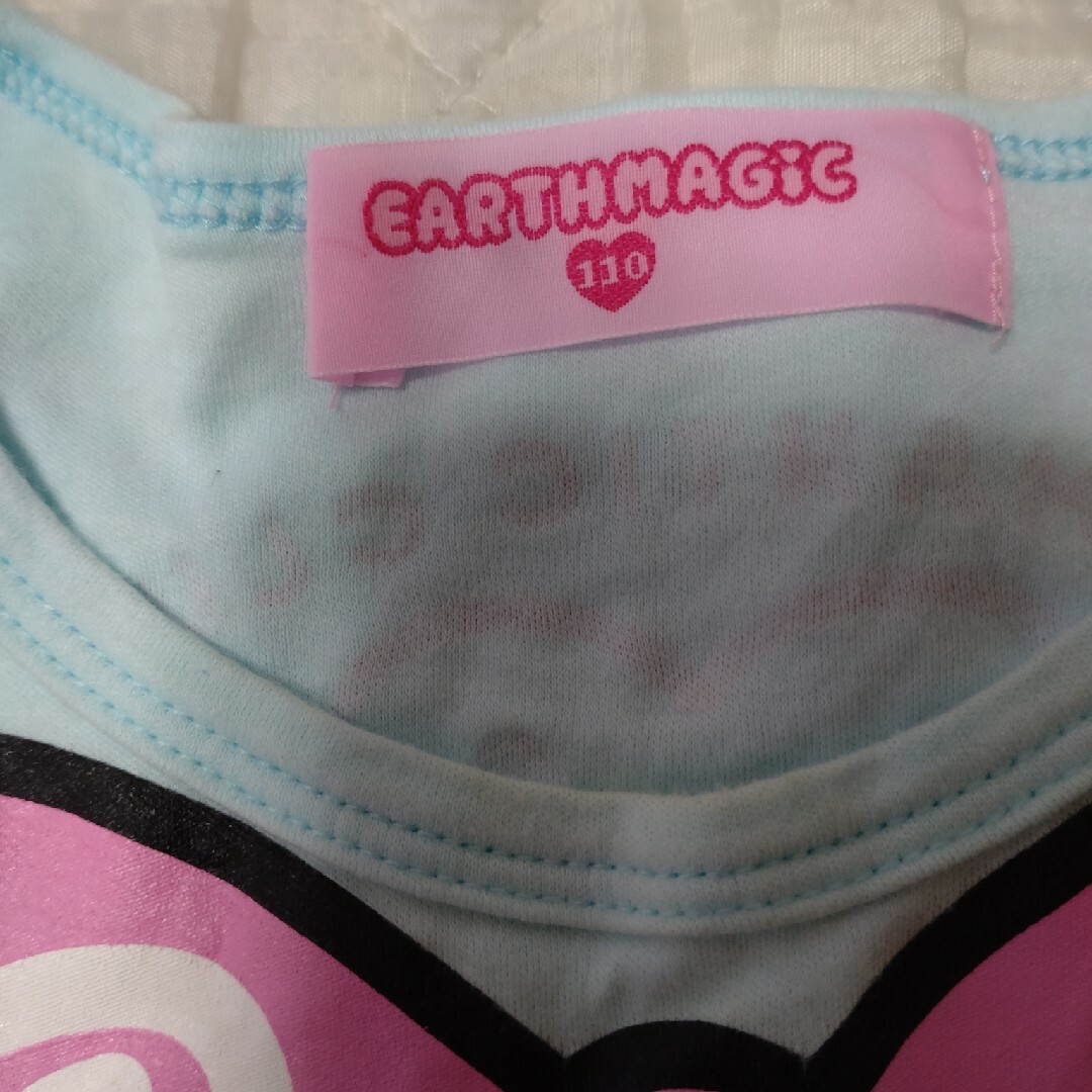 EARTHMAGIC(アースマジック)のアースマジック　Tシャツ　110 キッズ/ベビー/マタニティのキッズ服女の子用(90cm~)(Tシャツ/カットソー)の商品写真
