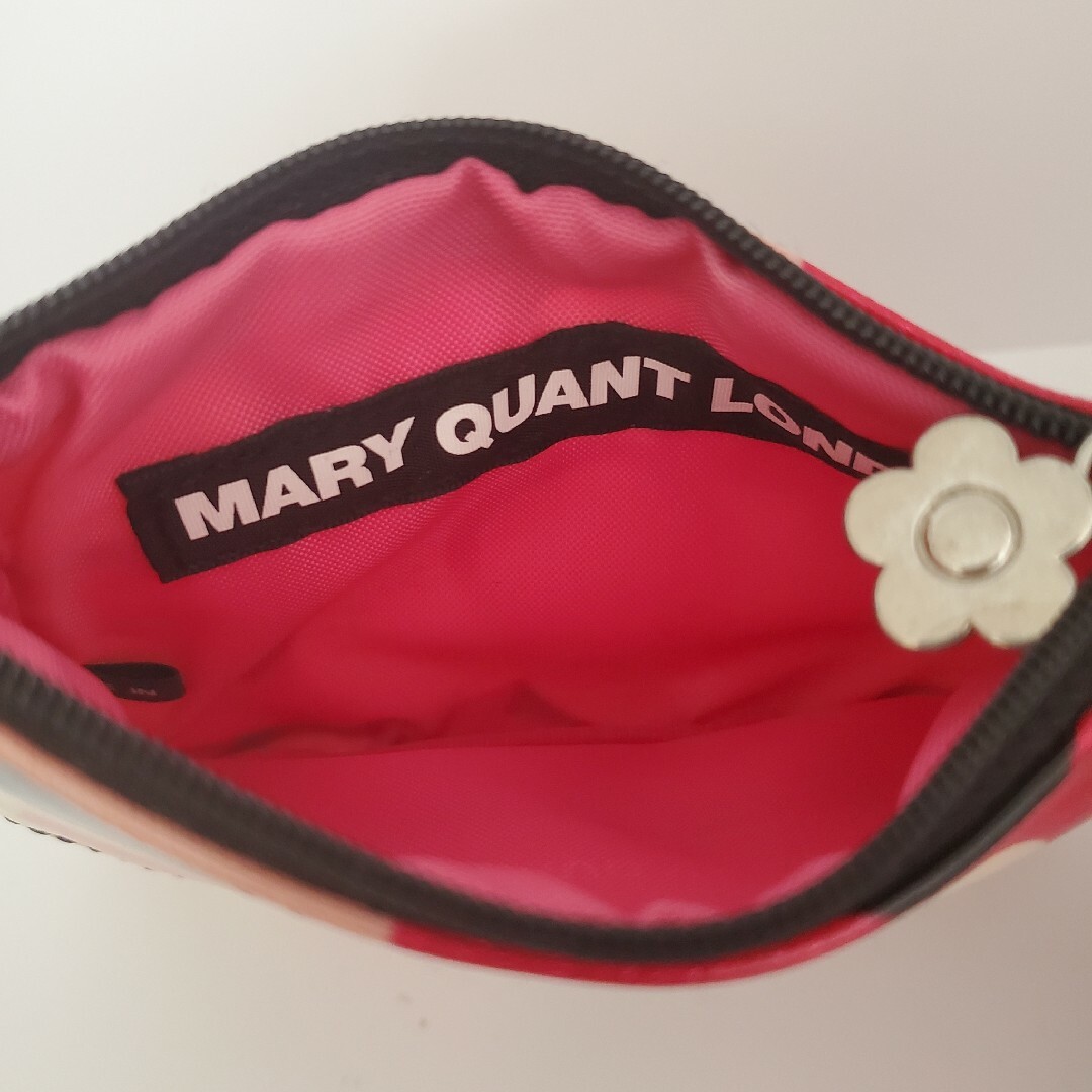 MARY QUANT(マリークワント)のMARY QUANT ポーチ レディースのファッション小物(ポーチ)の商品写真