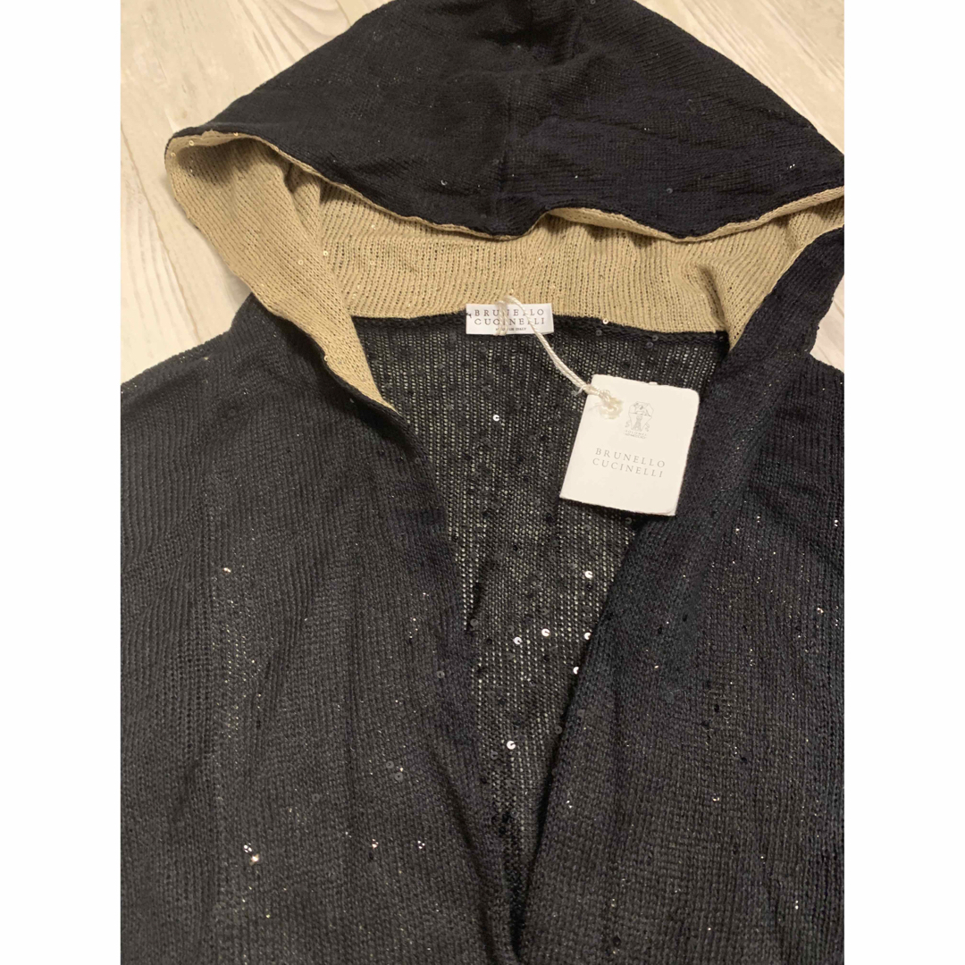 BRUNELLO CUCINELLI(ブルネロクチネリ)のBrunello Cucinelli  グリッターカーディガン レディースのトップス(カーディガン)の商品写真