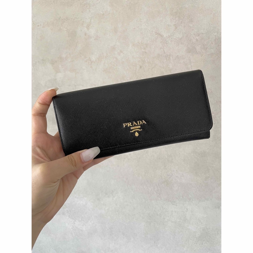 PRADA 長財布