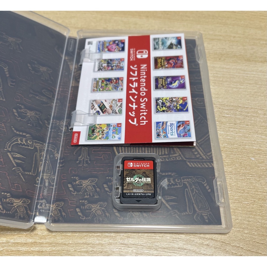 Nintendo Switch(ニンテンドースイッチ)の[美品]ゼルダの伝説 ティアーズ オブ ザ キングダム エンタメ/ホビーのゲームソフト/ゲーム機本体(家庭用ゲームソフト)の商品写真