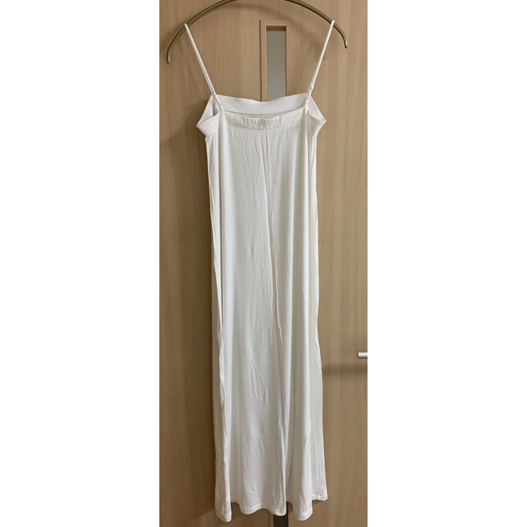 yo biotop silk jersey cami dress   white レディースのワンピース(ロングワンピース/マキシワンピース)の商品写真