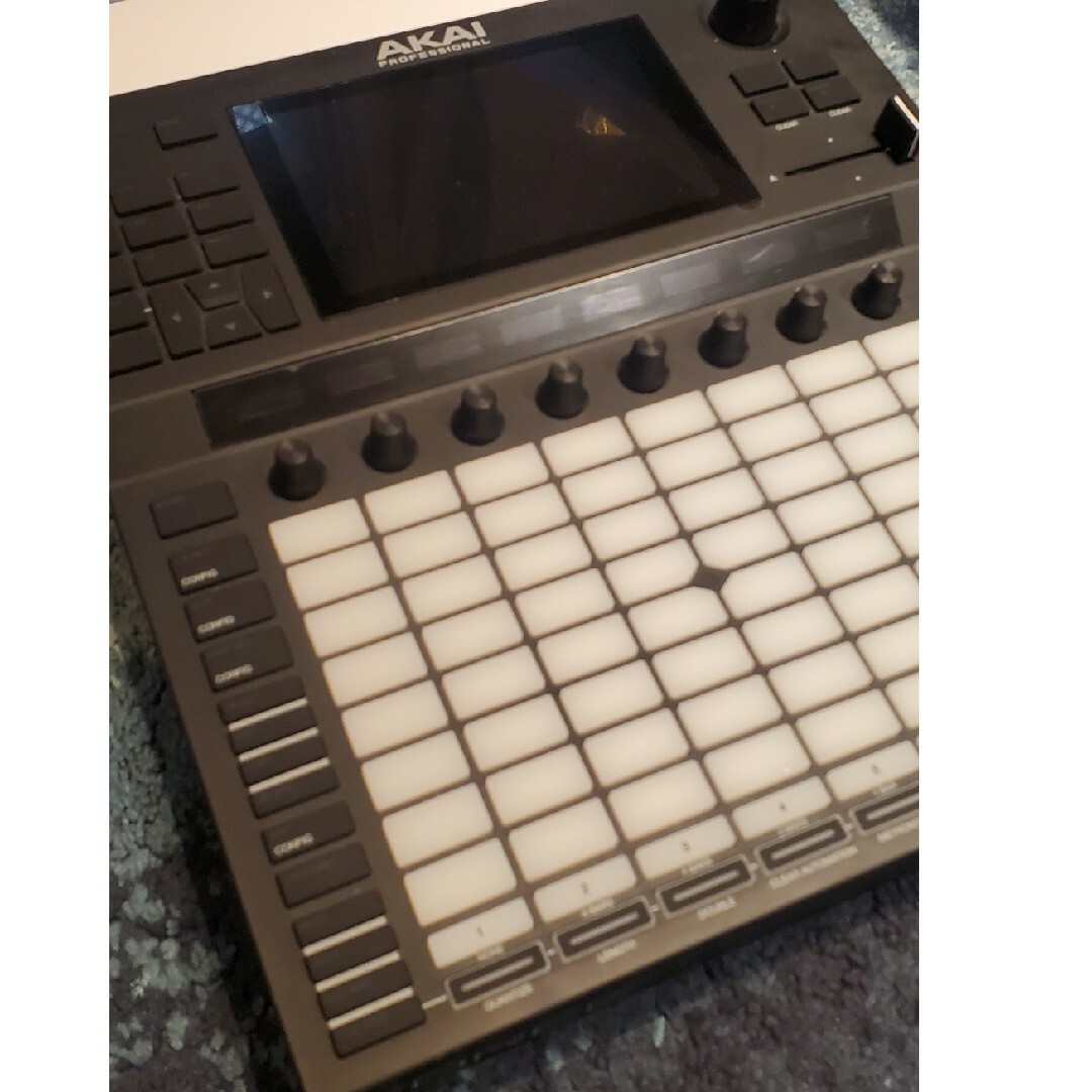 AKAI FORCE