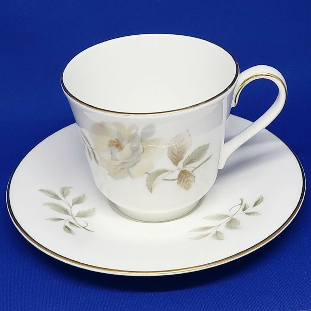 Royal Doulton - 美品 ロイヤルドルトン ヨークシャーローズ カップ