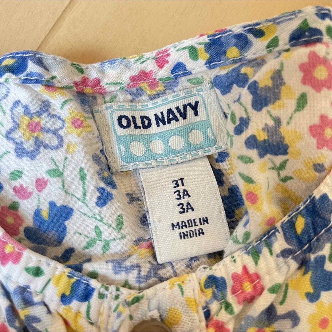 Old Navy(オールドネイビー)の95cmくらい　old navy 花柄オールインワン キッズ/ベビー/マタニティのキッズ服女の子用(90cm~)(ワンピース)の商品写真