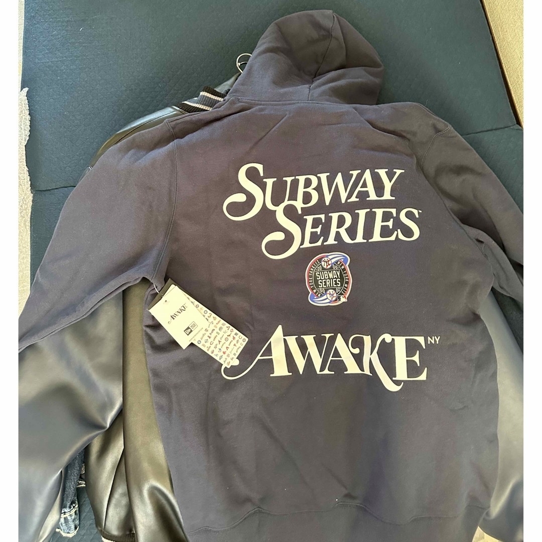 awake ny subway series パーカー