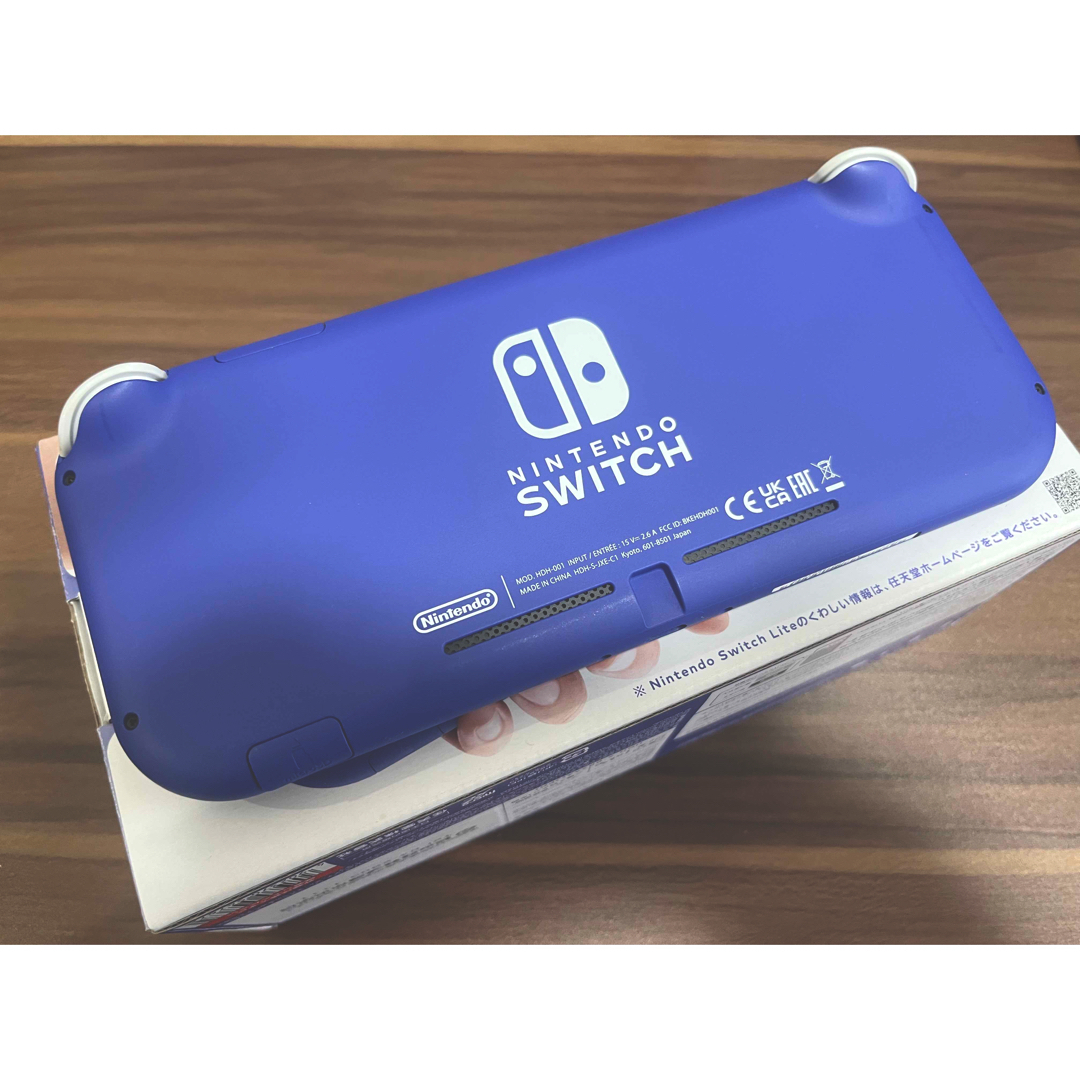 Nintendo Switch - ニンテンドースイッチ ライト パープル Nintendo Switch - ニンテンドースイッチ ライト パープル