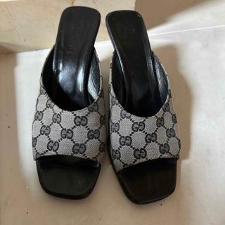 グッチ(Gucci)のGUCCI グッチ　サンダル　ミュール(サンダル)