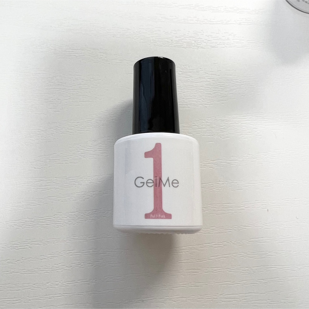 ジェルミーワン　GM-111 コスメ/美容のネイル(カラージェル)の商品写真