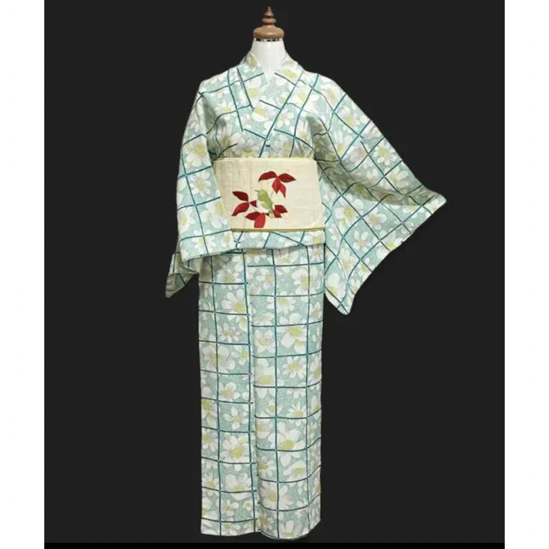 Kansai Yamamoto(カンサイヤマモト)の美品ブランド浴衣【kansai yukata カンサイ】格子と花★お単衣としても レディースの水着/浴衣(浴衣)の商品写真