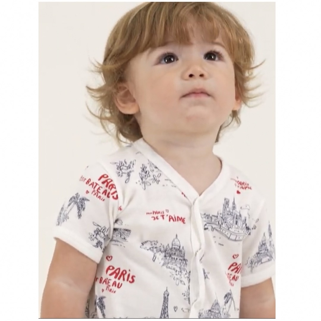 PETIT BATEAU(プチバトー)のプチバトー　プリントショートロンパース　半袖ロンパース　パリ キッズ/ベビー/マタニティのベビー服(~85cm)(ロンパース)の商品写真