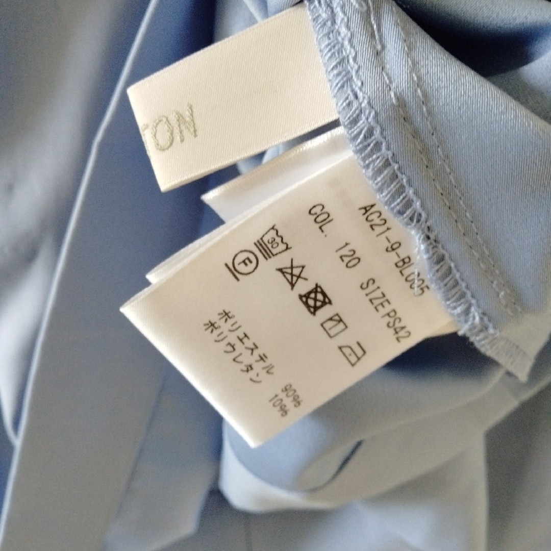 極美品★ラトン　長袖ブラウス　トップス　XL 42　LL　くすみブルー　水色 レディースのトップス(シャツ/ブラウス(長袖/七分))の商品写真